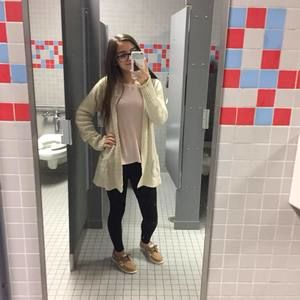 Meet your Posher, Kelsey